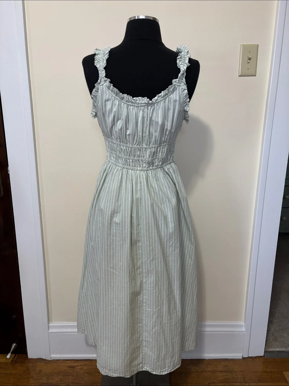 Old Navy Sage Green Striped Midi Dress with Ruffled Straps and Smocked Waist - Picture 6 of 15